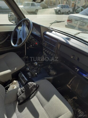 LADA (VAZ) Niva 2011, 90,000 km - 1.7 l - Qusar