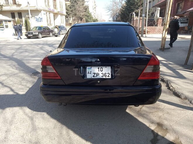 Mercedes C 200 1995, 240,000 km - 2.0 л - Bakı