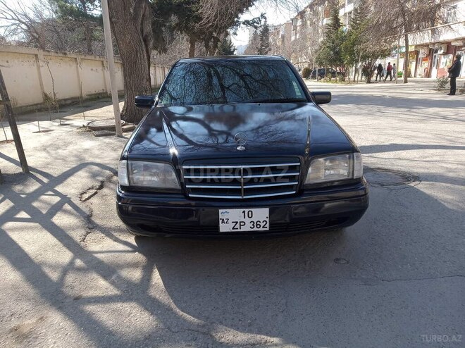 Mercedes C 200 1995, 240,000 km - 2.0 л - Bakı
