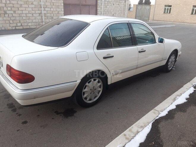 Mercedes E 320 1997, 265,235 km - 3.2 l - Gəncə