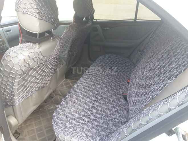 Mercedes E 320 1997, 265,235 km - 3.2 l - Gəncə