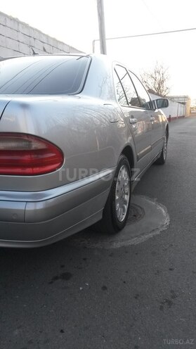 Mercedes E 200 2002, 572,000 km - 2.0 l - Mingəçevir