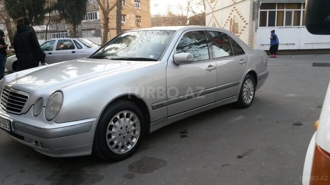 Mercedes E 200 2002, 572,000 km - 2.0 l - Mingəçevir