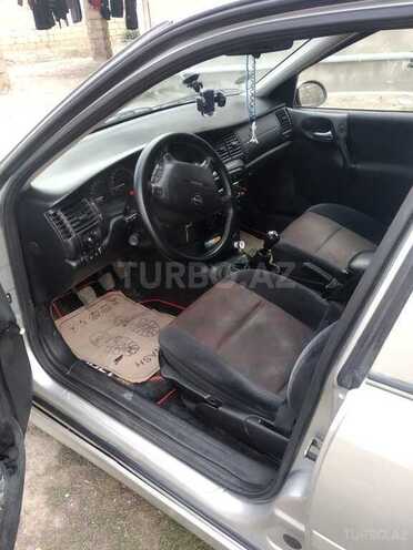 Opel Vectra 2000, 250,000 km - 1.6 л - Sumqayıt