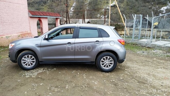Mitsubishi ASX 2013, 150,000 km - 0.2 л - Yardımlı