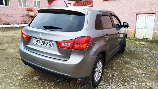 Mitsubishi ASX 2013, 150,000 km - 0.2 л - Yardımlı