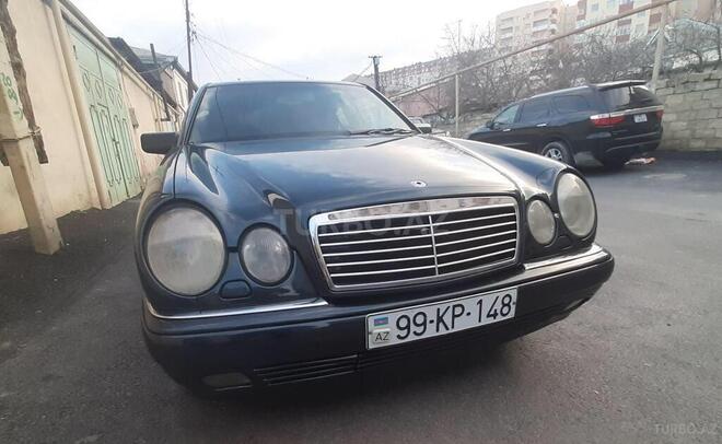 Mercedes E 230 1996, 300,000 km - 2.3 л - Bakı