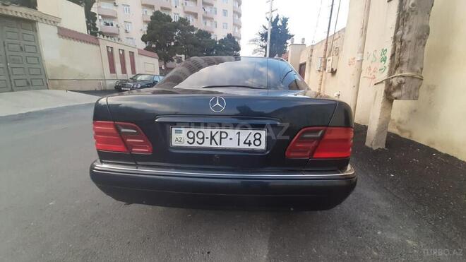 Mercedes E 230 1996, 300,000 km - 2.3 л - Bakı