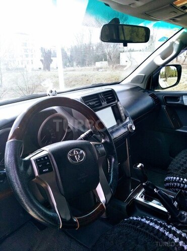 Toyota Prado 2010, 180,000 km - 2.7 l - Şirvan
