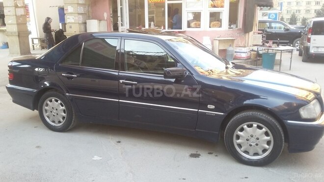 Mercedes C 200 2000, 165,000 km - 2.0 l - Bakı