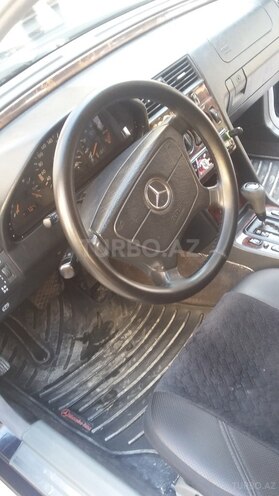 Mercedes C 200 2000, 165,000 km - 2.0 l - Bakı