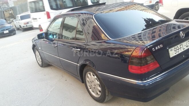 Mercedes C 200 2000, 165,000 km - 2.0 l - Bakı