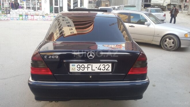Mercedes C 200 2000, 165,000 km - 2.0 l - Bakı