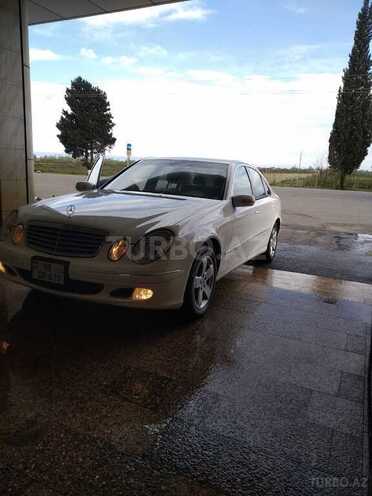 Mercedes E 240 2003, 134,000 km - 2.6 л - Lənkəran