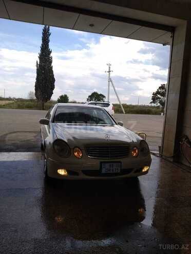 Mercedes E 240 2003, 134,000 km - 2.6 л - Lənkəran