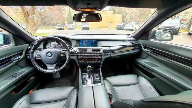 BMW 750 2011, 118,000 km - 4.4 л - Bakı