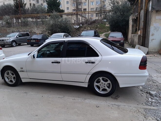 Mercedes C 220 1998, 384,000 km - 2.2 l - Bakı