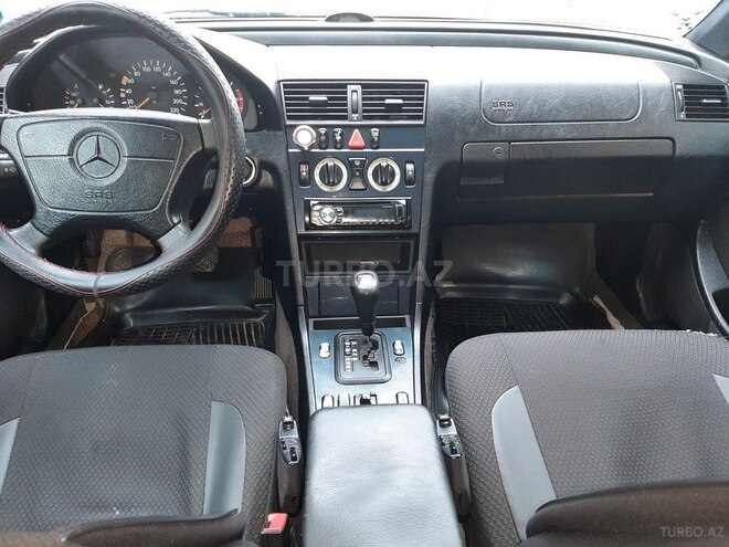 Mercedes C 220 1998, 384,000 km - 2.2 l - Bakı