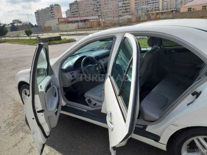 Mercedes C 240 2002, 250,000 km - 2.4 l - Bakı