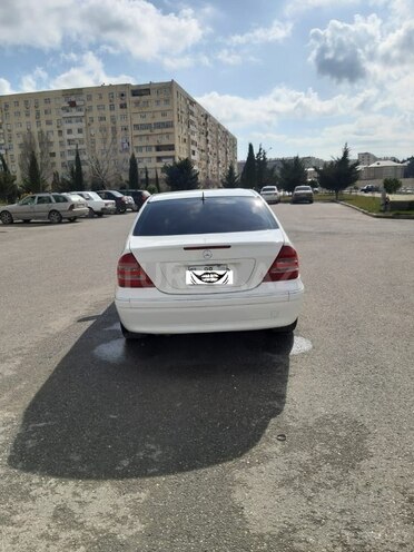 Mercedes C 240 2002, 250,000 km - 2.4 l - Bakı