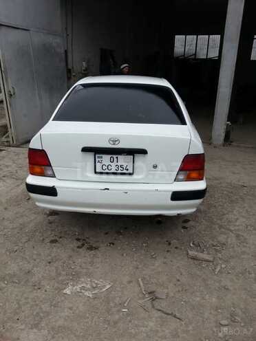 Toyota Corolla 1995, 370,000 km - 1.6 l - Şəki