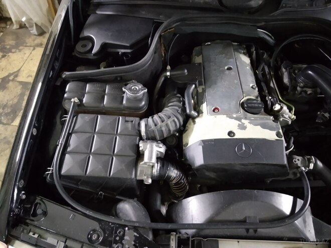 Mercedes C 230 1998, 269,900 km - 2.3 l - Bakı