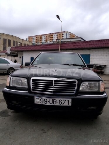 Mercedes C 230 1998, 269,900 km - 2.3 l - Bakı