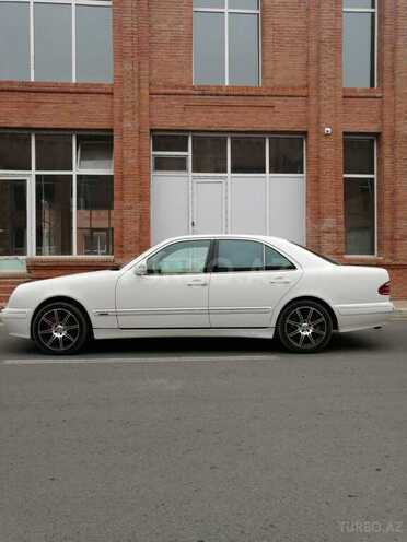 Mercedes E 240 1999, 180,029 km - 2.4 л - Gəncə