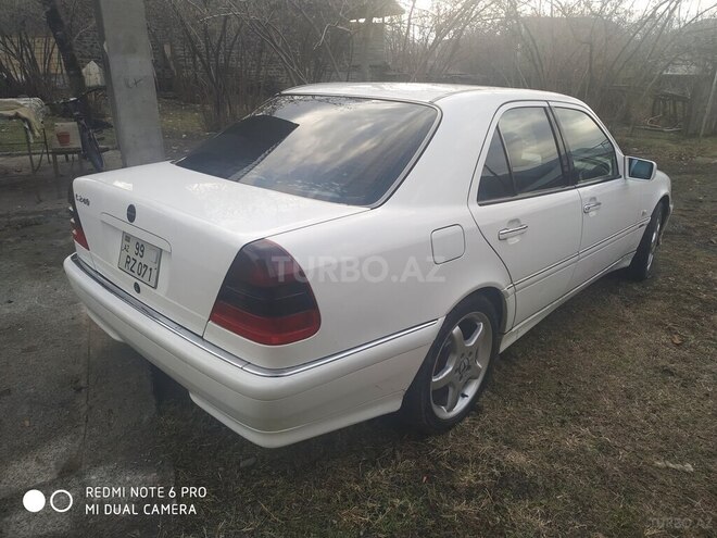 Mercedes C 240 1998, 261,000 km - 2.4 l - Bakı