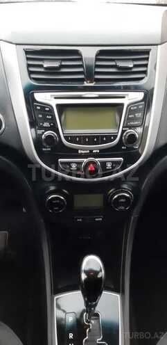 Hyundai Accent 2011, 114,000 km - 1.6 l - Bakı