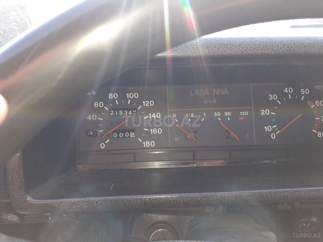 LADA (VAZ) Niva 2002, 21,000 km - 1.7 l - Qusar