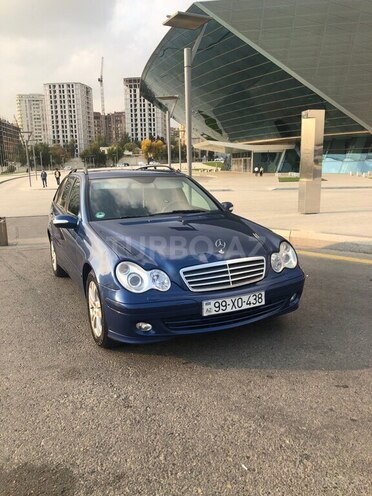 Mercedes C 220 2006, 281,000 km - 2.2 l - Bakı
