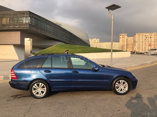 Mercedes C 220 2006, 281,000 km - 2.2 l - Bakı