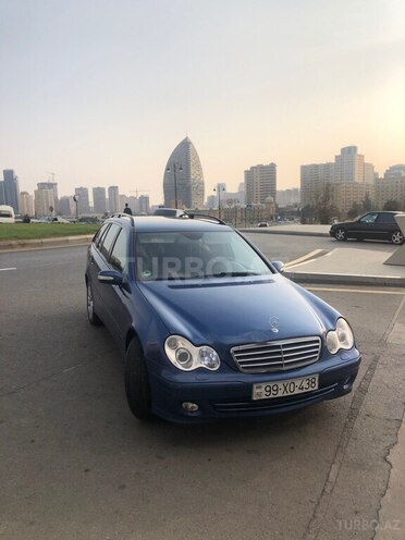 Mercedes C 220 2006, 281,000 km - 2.2 l - Bakı
