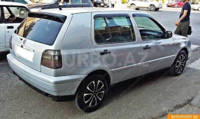 Volkswagen Golf 1997, 250,242 km - 0.3 l - Gəncə