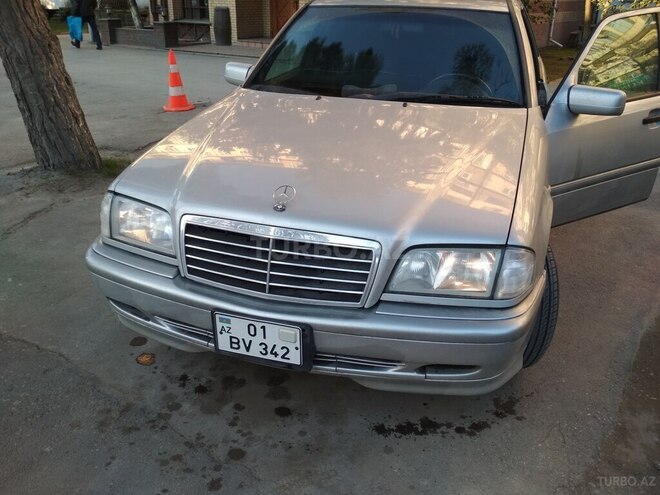 Mercedes C 200 2000, 251,950 km - 2.0 l - Bakı
