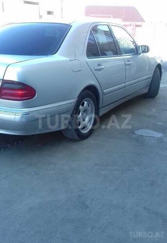 Mercedes E 200 2001, 361,000 km - 2.0 l - Bakı