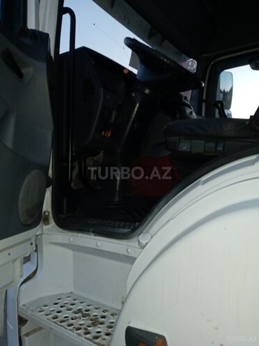 Mercedes Axor 1843 2008, 684,598 km - 4.3 l - Bakı