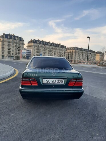 Mercedes E 240 1998, 202,231 km - 2.4 l - Bakı