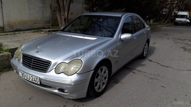 Mercedes C 240 2001, 300,000 km - 2.4 l - Bakı