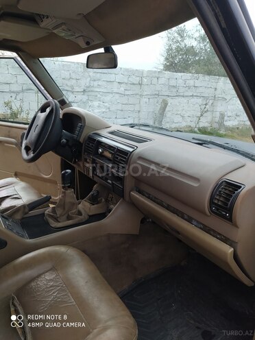 Land Rover Discovery 1996, 260,000 km - 2.5 л - Bakı
