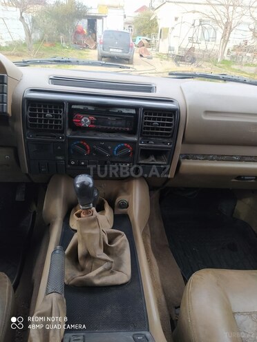 Land Rover Discovery 1996, 260,000 km - 2.5 л - Bakı