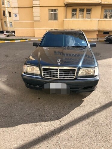 Mercedes C 240 1998, 305,521 km - 2.4 л - Sumqayıt