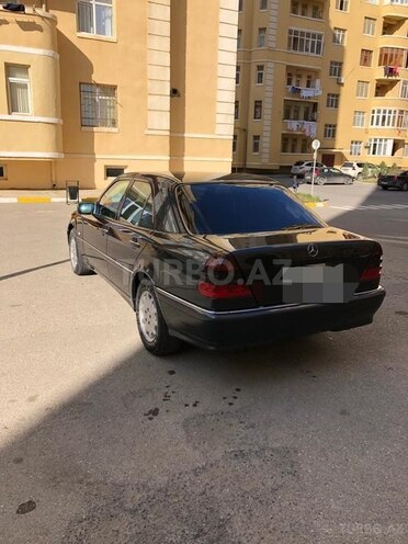 Mercedes C 240 1998, 305,521 km - 2.4 л - Sumqayıt