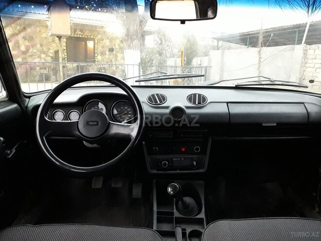 LADA (VAZ) 21011 1981, 76,000 km - 1.5 l - Gəncə