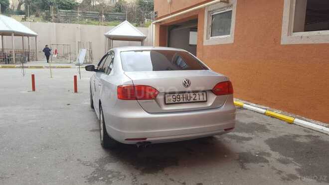 Volkswagen Jetta 2011, 82,000 km - 2.0 l - Bakı