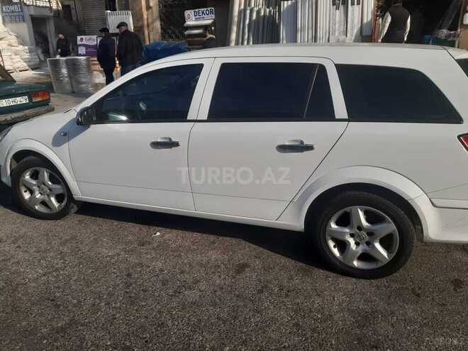 Opel Astra 2010, 149,000 km - 1.4 l - Bakı