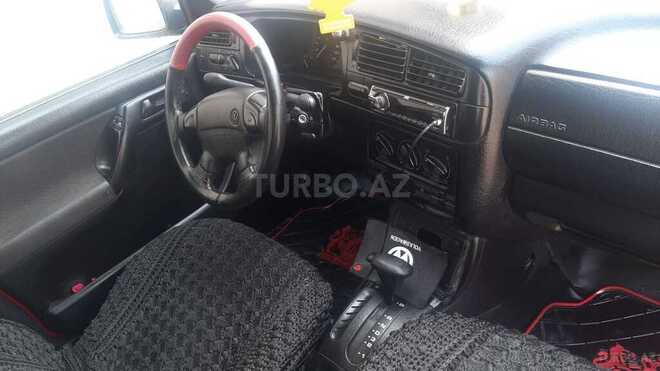 Volkswagen Golf 1997, 281,600 km - 1.8 л - Bakı