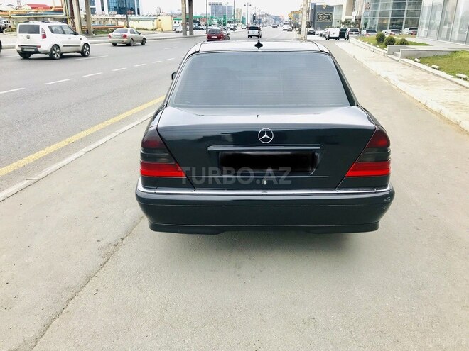 Mercedes C 220 1998, 395,000 km - 2.2 l - Bakı