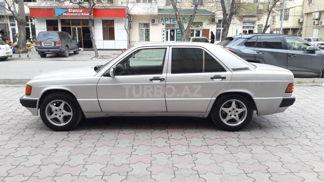 Mercedes 190 1992, 290,000 km - 2.0 l - Bakı